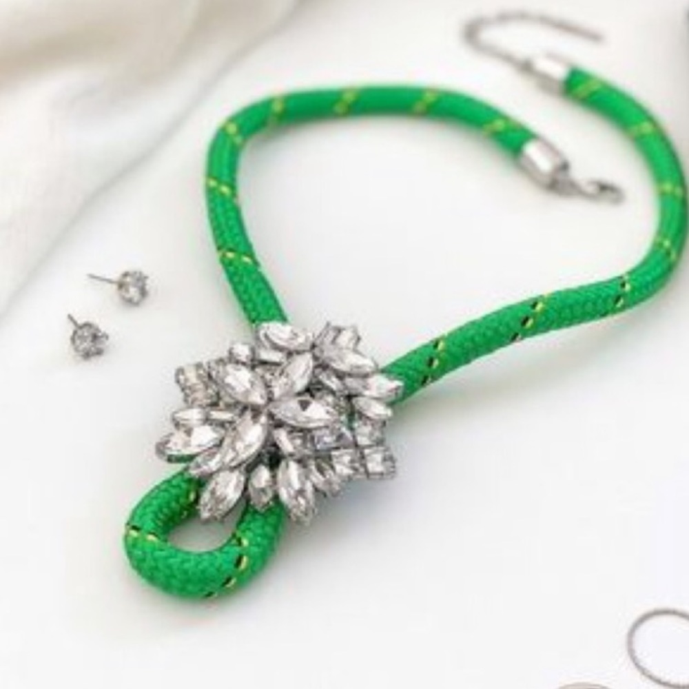 Stella & Dot | VividGreen Crystal LTD Edition ‘Know the Ropes’ Jeweled N… - Picture 6 of 8